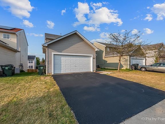 2nd image of 652 N Seminole Ct