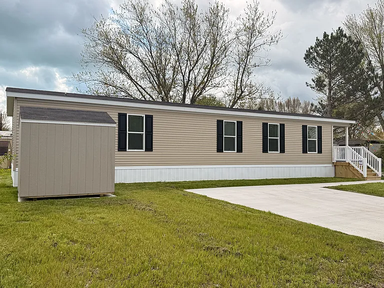 29800 Guilford Cir #71 — Photo 27