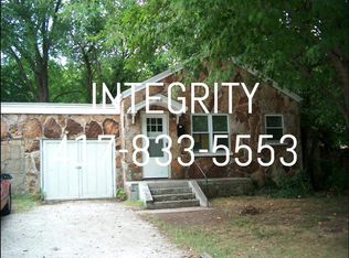 1851 N Johnston Ave, Springfield, MO 65803