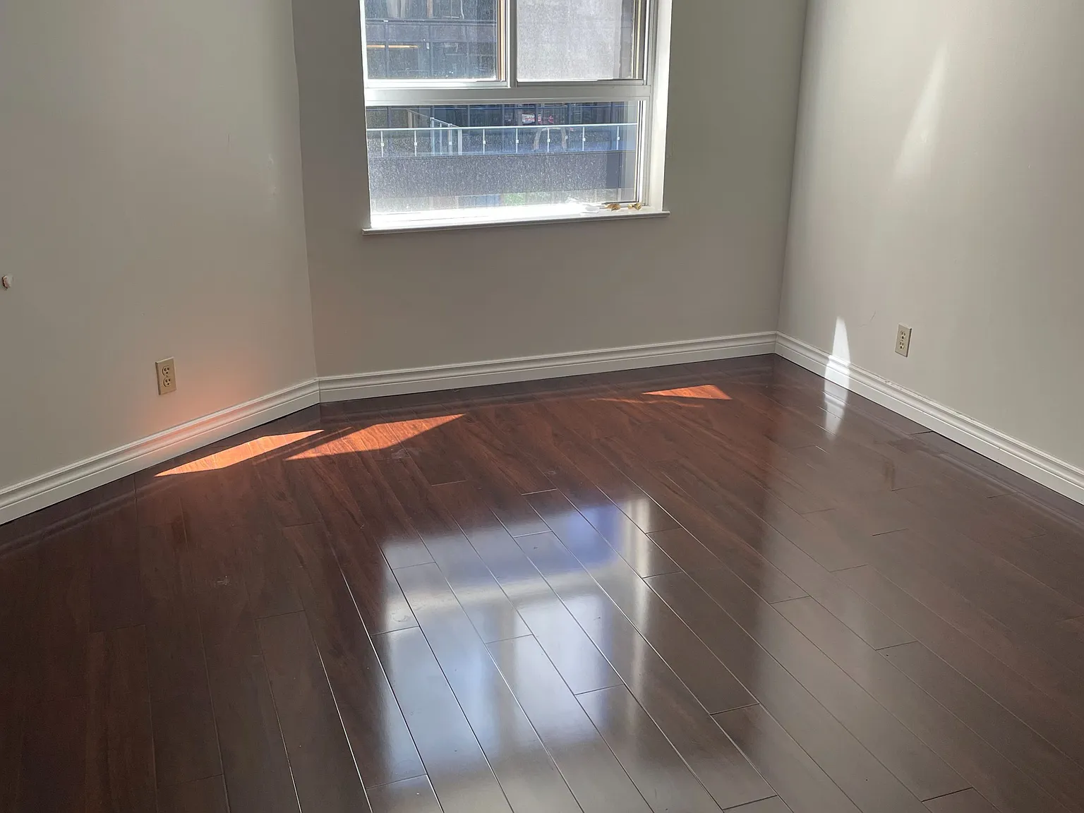3 bed, $2,850 — Photo 4