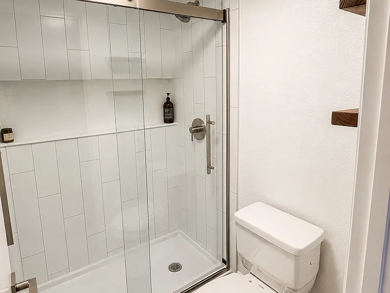 50 Corniche Dr #G — Photo 21