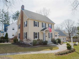 149 Westland Ave, West Hartford, CT 06107