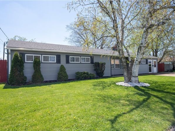257 French Rd, Depew, NY 14043