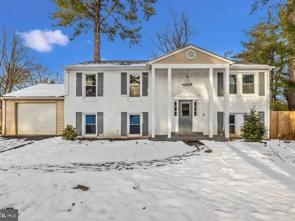 6709 Heatherford Ct, Rockville, MD 20855