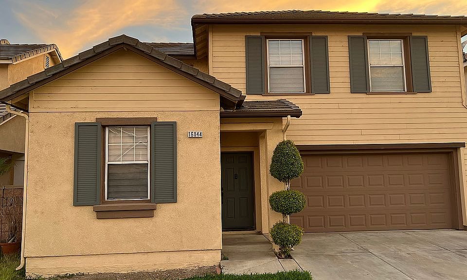 2nd image of 16144 Chadwick Ct
