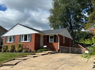 7424 Northrop Rd, Alexandria, VA 22306