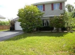 2633 Emma Cir, Aurora, IL 60504