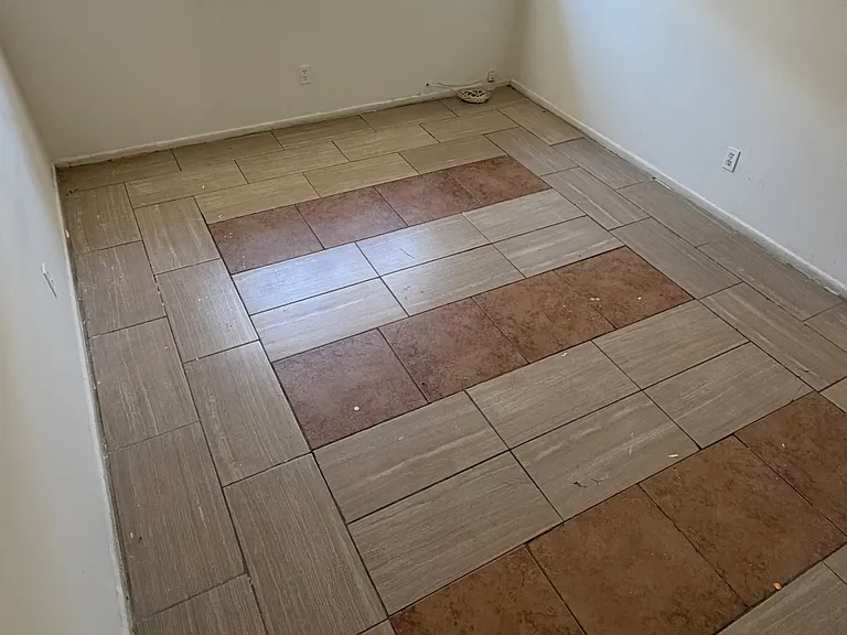 536 North Cir #4 — Photo 12