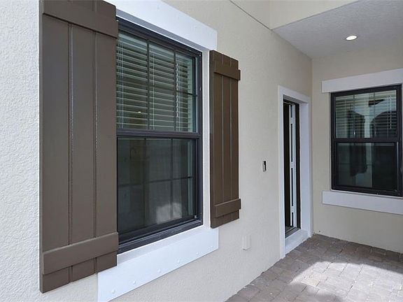 4th image of 11129 McDermott Ct