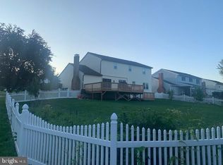 800 Blue Gate Ln, Sinking Spring, PA 19608