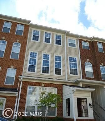 1st image of 6053 Wicker Ln #126