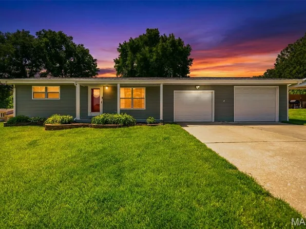 714 Cordes St, O'Fallon, MO 63366