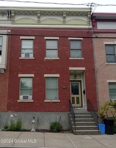 49.5 Alexander Street, Albany, NY, 12202