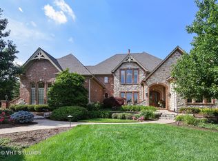 30W420 White Oak Ln, Wayne, IL 60184