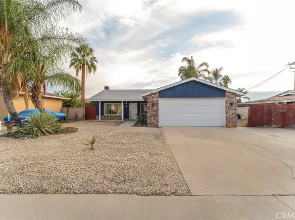 261 W Whittier Ave, Hemet, CA 92543