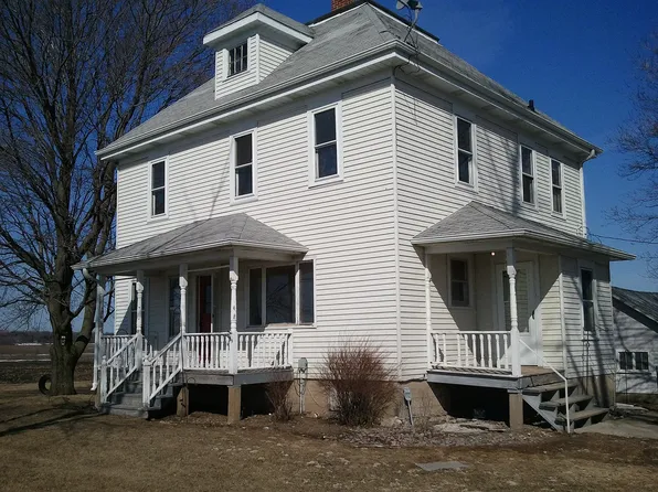 17939 Plank Rd, Sycamore, IL 60178