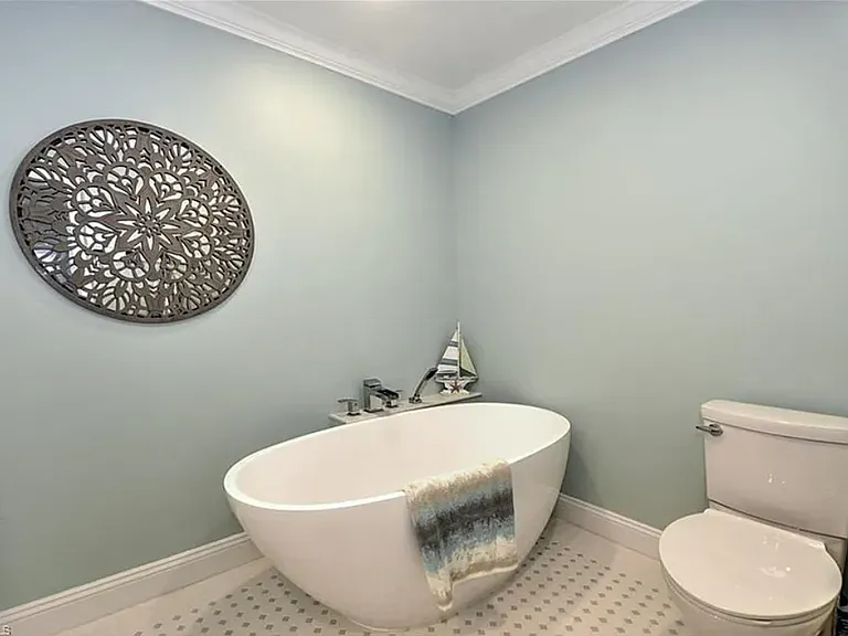 1160 Reserve Way #303 — Photo 19