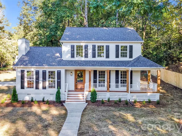 512 Morning Dale Rd, Charlotte, NC 28105