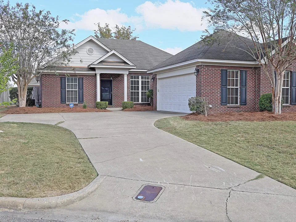 1413 Melissa Ln