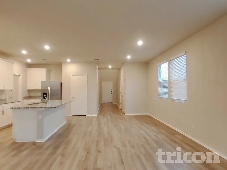 5308 Saddle Club Dr — Photo 3