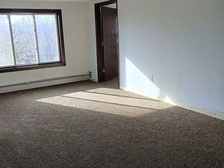 Alpine Apartments — Photo 33