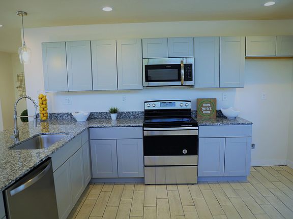 5th image of 14831 N Flamenco Dr