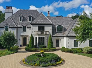 900 S Ridge Rd, Lake Forest, IL 60045