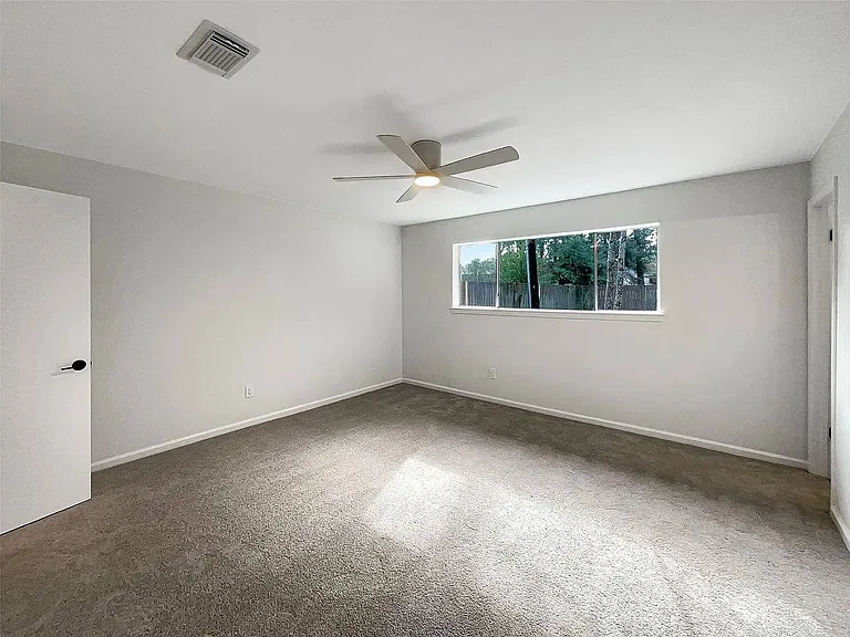 10720 Emeraldpark Ln — Photo 9