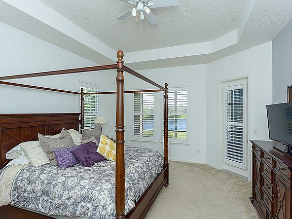 4th image of 324 Tavistock Dr
