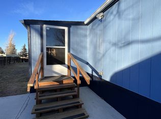 714 Dallas Rd, Cheyenne, WY 82007
