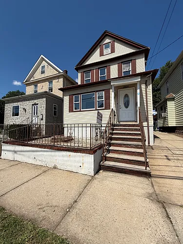 1017 North Ave Photo 1