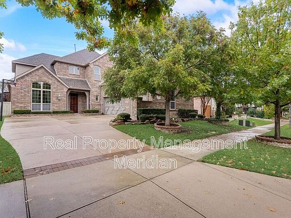 4th image of 14900 Foxbriar Ln