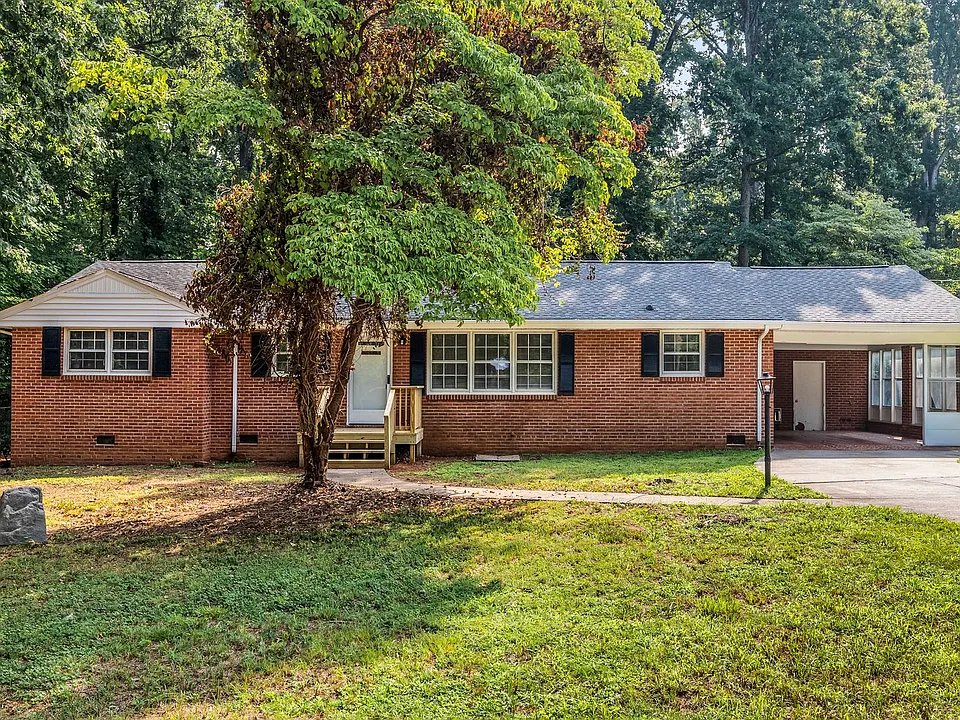 2701 Fairfax Rd