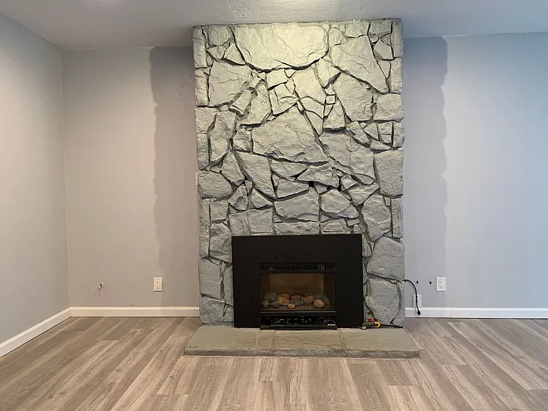 20470 Terry Ln — Photo 10