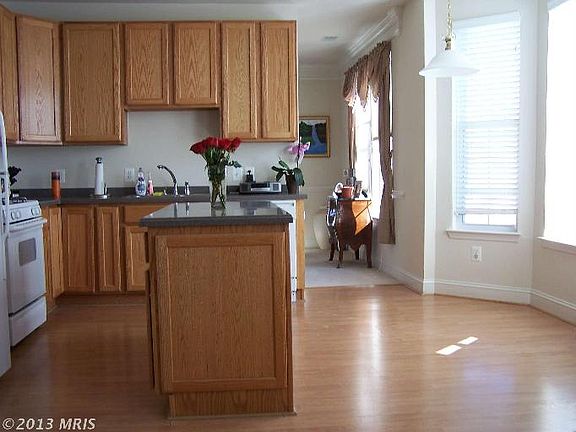 2nd image of 701 Fallsgrove Dr APT 411