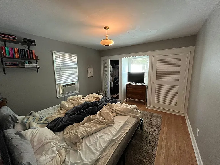 2204 Midway Blvd — Photo 7