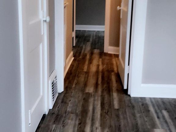 4th image of 2169 Carabel Ave #2