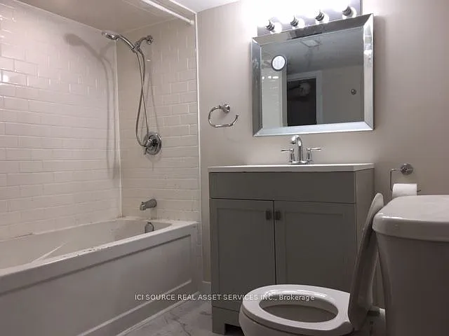16 Eastbourne Ave #MAIN FL — Photo 12