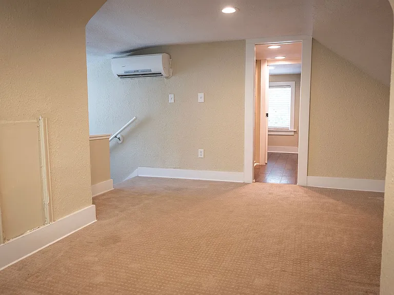 5125 Walnut St — Photo 15