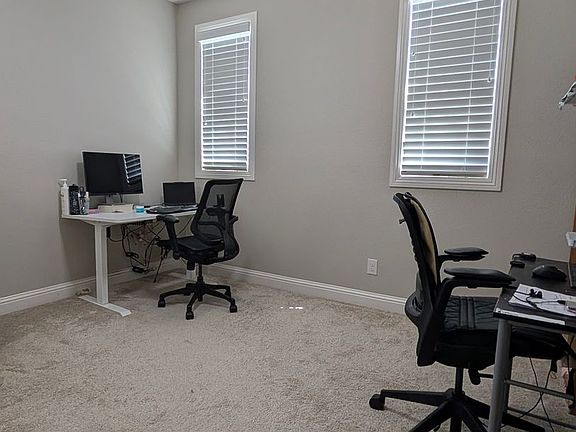 5th image of 246 Colner Cir