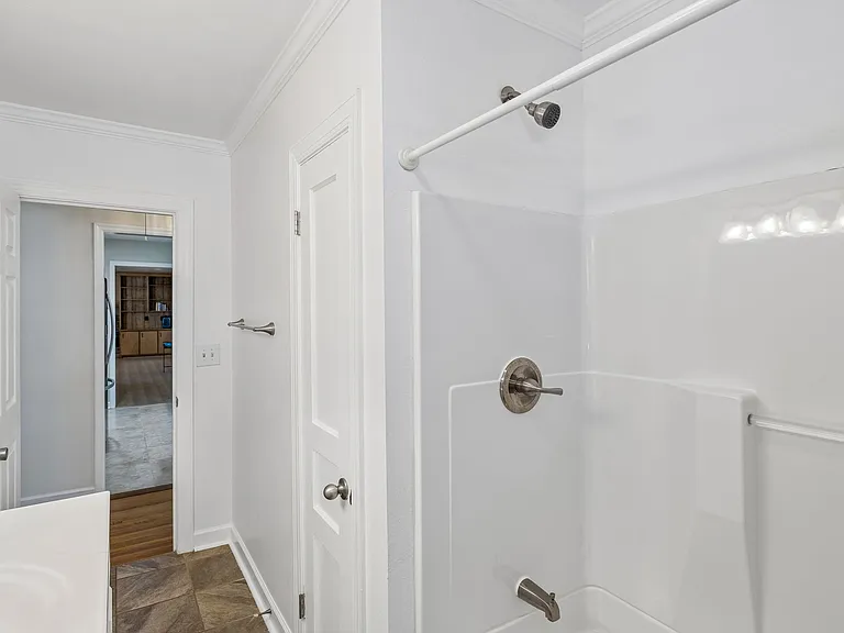 3317 Marcus Dr — Photo 26
