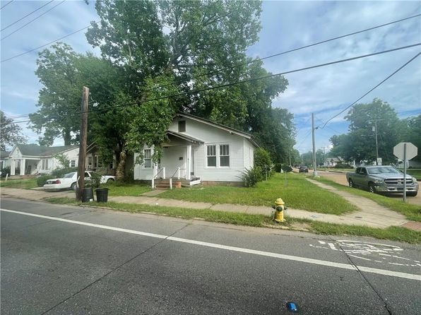 1827 Monroe St, Alexandria, LA 71301