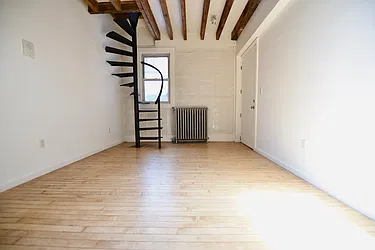 Rented by Nolita Group