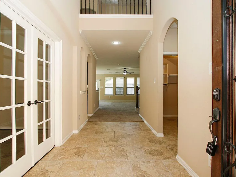 13827 Slate Mountain Ln — Photo 10