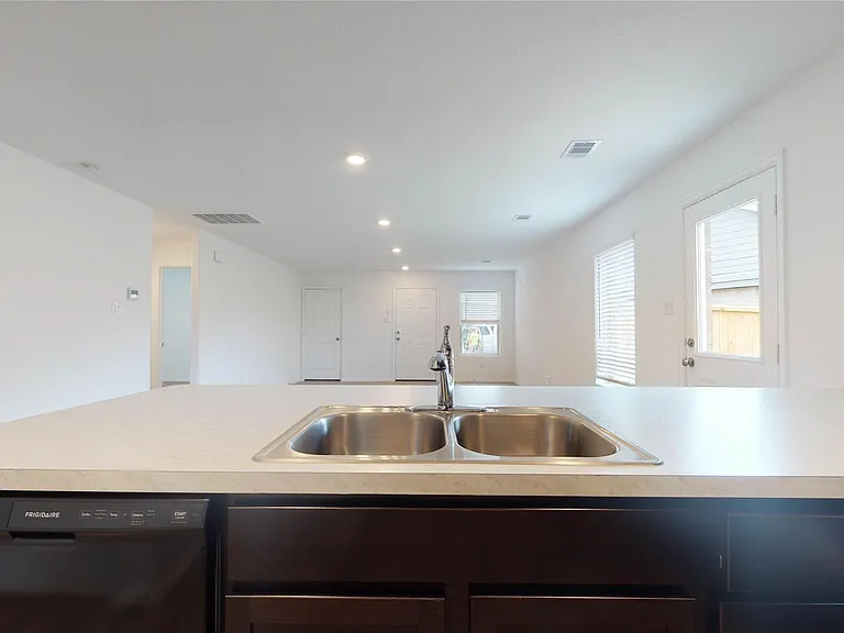 26923 Wilderye Cove Ln — Photo 13