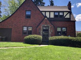 4327 Poppleton Ave, Omaha, NE 68105