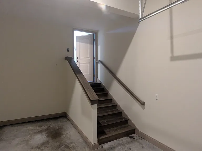 3489 S Constance Ave — Photo 40