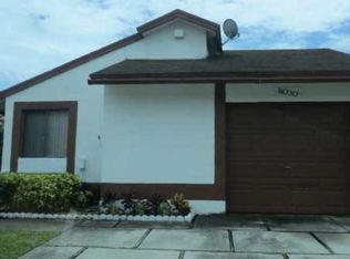 11030 SW 10th Ct, Pembroke Pines, FL 33025