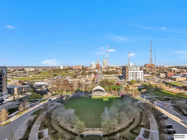 3200 Farnam Ct #3507, Omaha, NE 68131