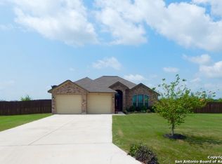 17919 Rockys Cir, Lytle, TX 78052
